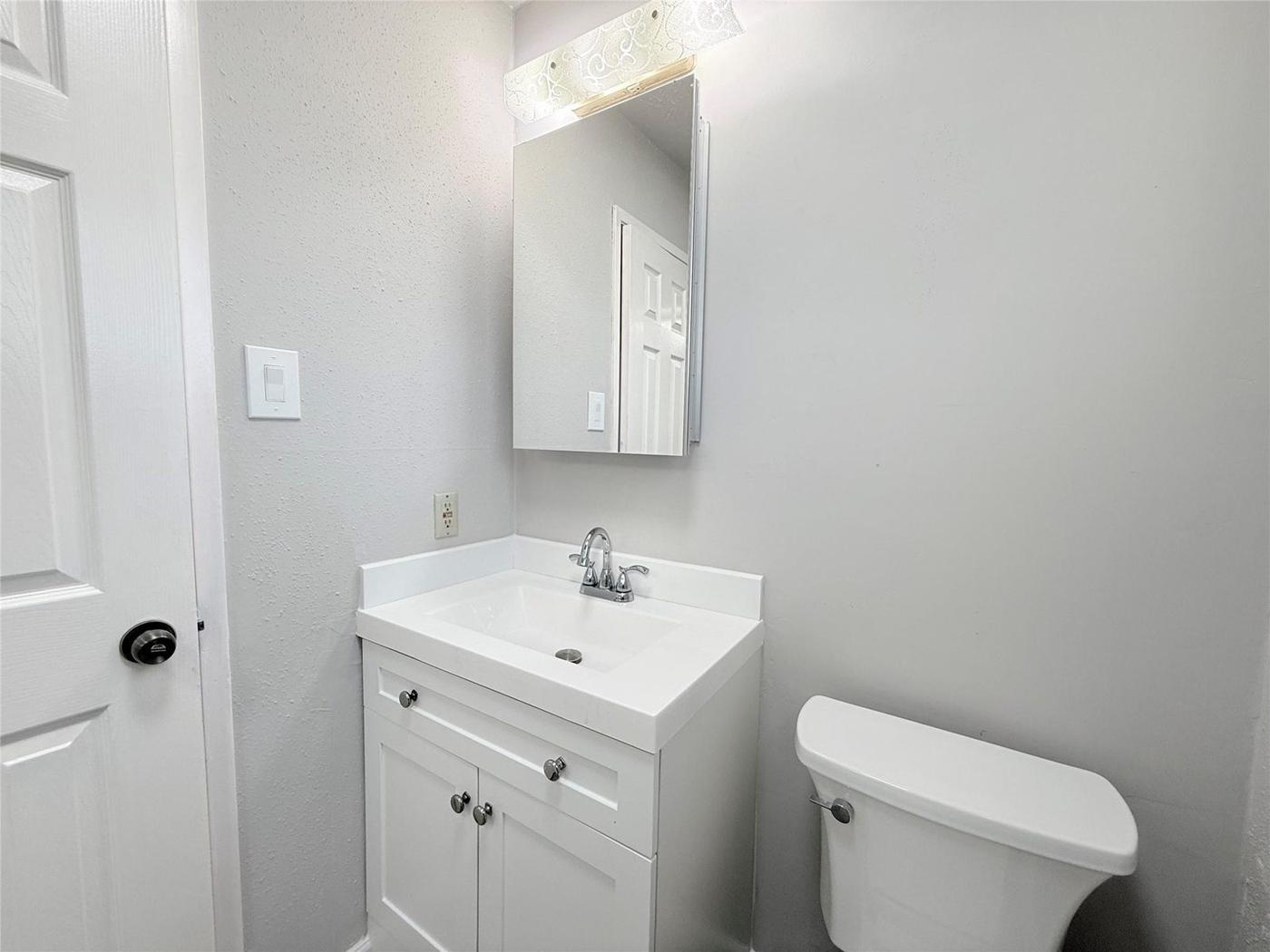 Move-In Ready Home, North Houston photo 12